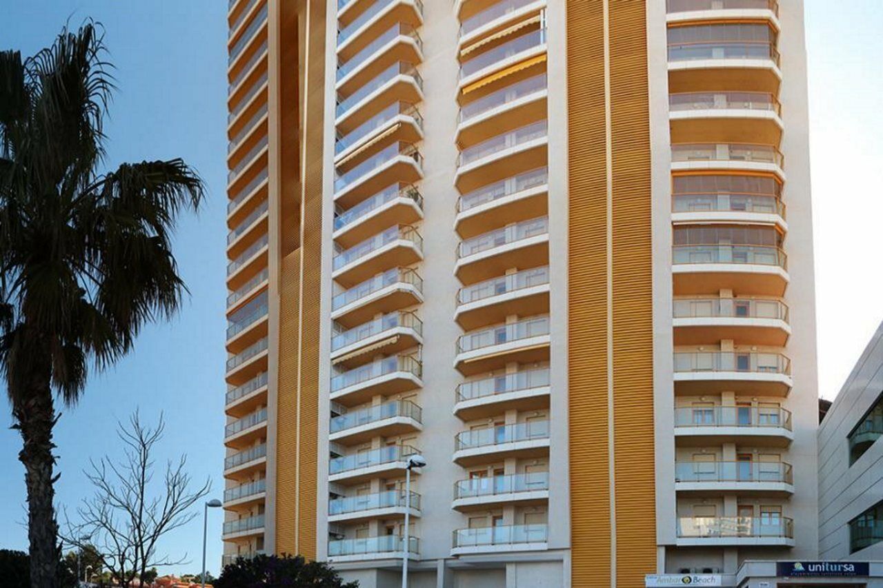 Apartamentos Ambar Beach Unitursa Кальпе Экстерьер фото